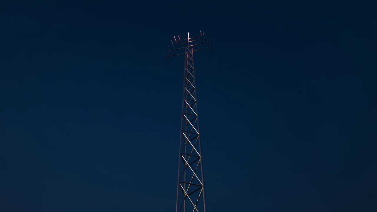 How to Read a Propagation Forecast Before You Turn On the Rig