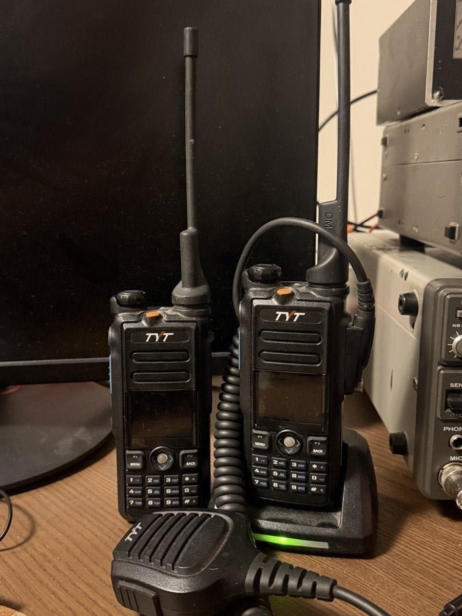 TYT MD-2017 Dual-Band DMR/Analog Digital Radio Bundle – Includes Programming Cable